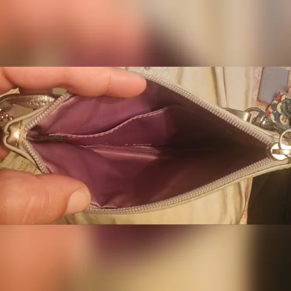 Coach wristlet - Picture 3 of 3